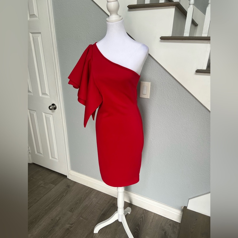 Red one-shoulder scuba dress